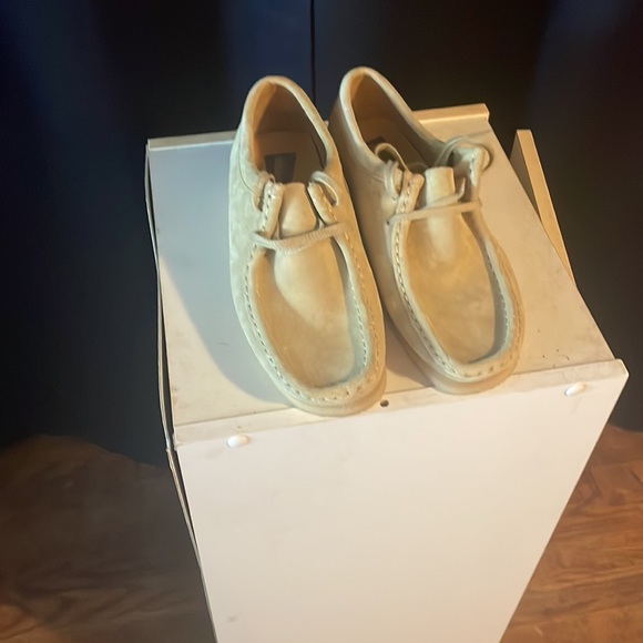 Clark women’s leather shoes size 9 great condition - Picture 2 of 7